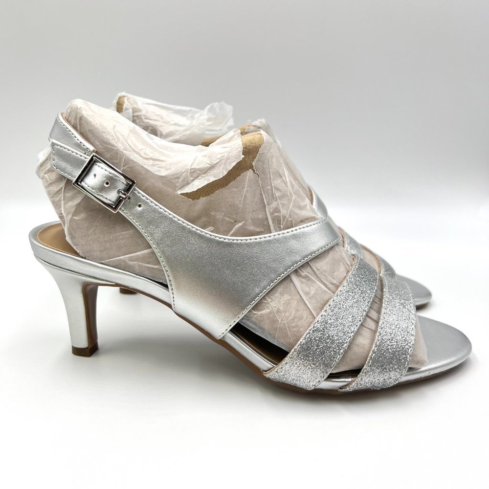 Naturalizer Size 7.5‎ Silver Metallic Glitter Strappy Dress Sandals Heels Shoes